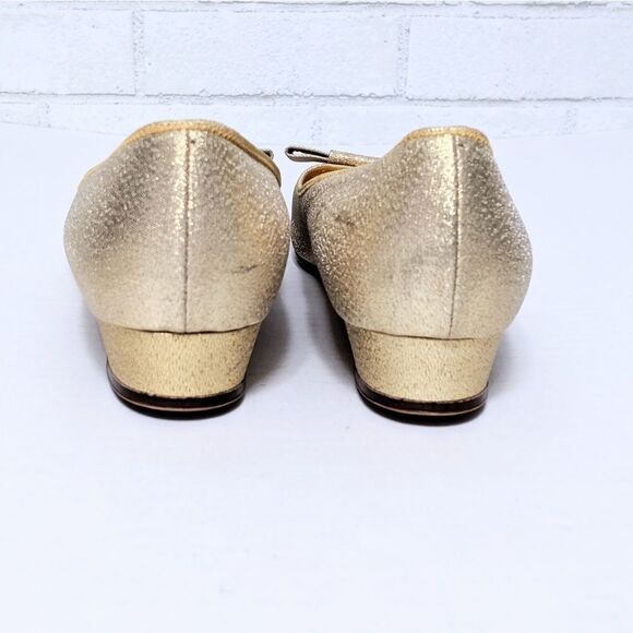 Vintage DANIEL GREEN Gold Sparkle Bow Low Heels 7 - Picture 4 of 9